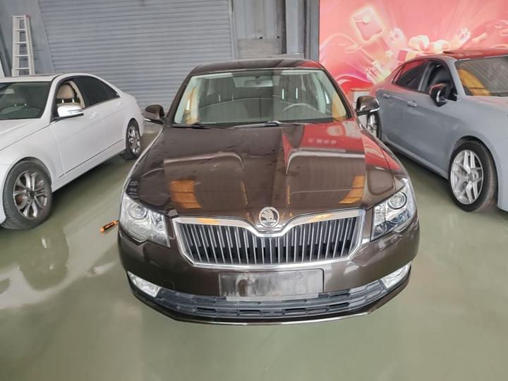 Superb 2013 1.4TSI DSG photo 2