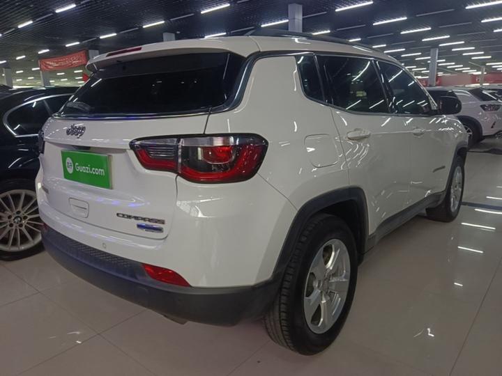 Compass 2017 200T AT photo 4