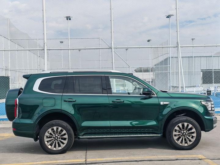 500 EV 2026 Hi4-Z Smart photo 4
