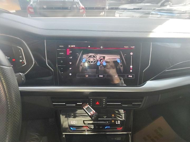 Passat EV 2023 430PHEV Hybrid Luxury photo 8