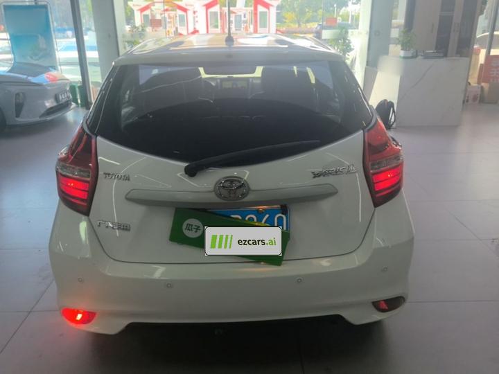 YARiS L 2020 1.5L CVT Leading photo 5