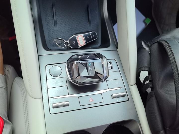 Yuan UP 2025 ADAS 401KM photo 5
