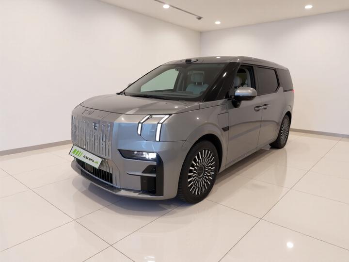 009 2024 7-Seater AWD 108kWh
