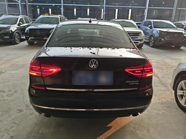 Passat 2017 330TSI DSG photo 5