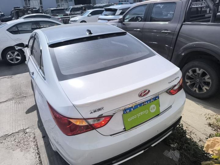 Sonata 2014 2.0L AT Leading photo 4