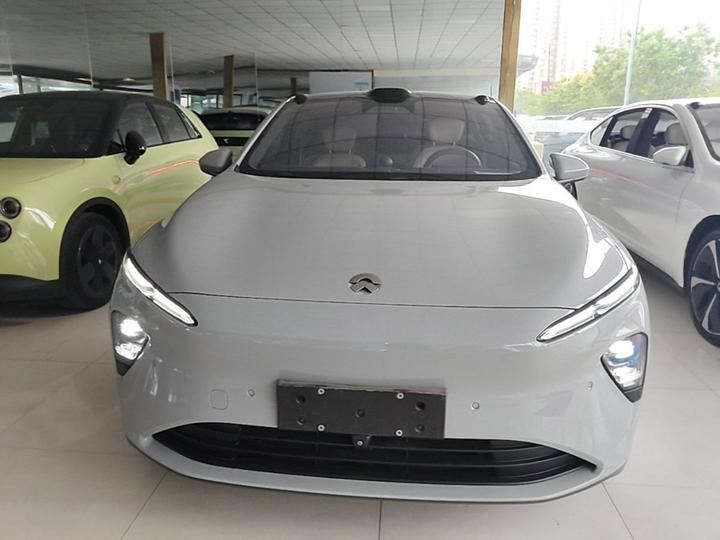 ET7 2022 100kWh Launch Edition photo 2