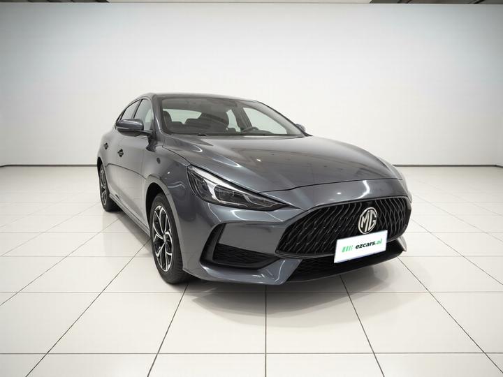 MG5 2023 180DVVT CVT Luxury photo 3