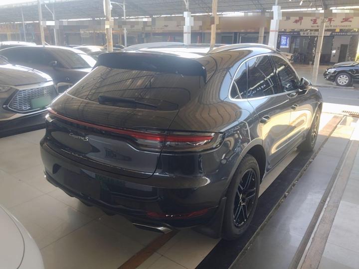 2018 Macan 2.0T photo 4