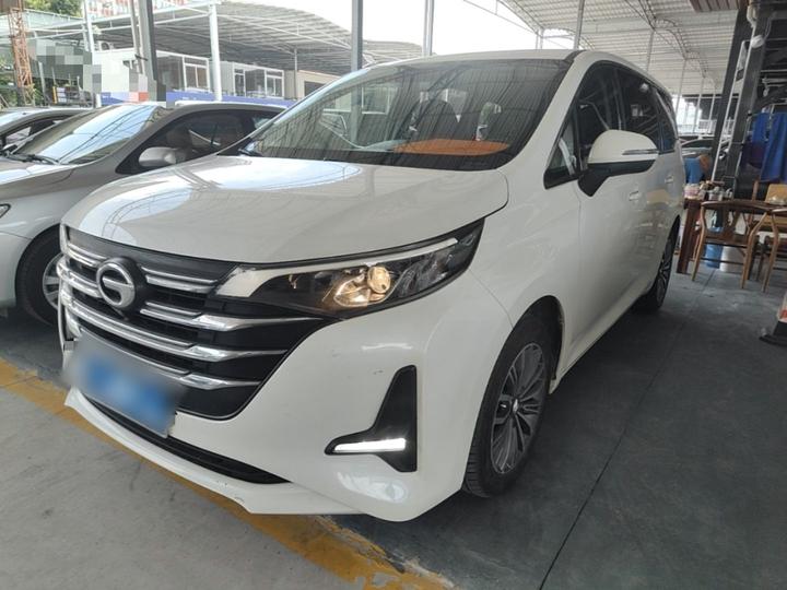 GAC Trumpchi M6 2021 270T DCT Exclusive 7-Seater