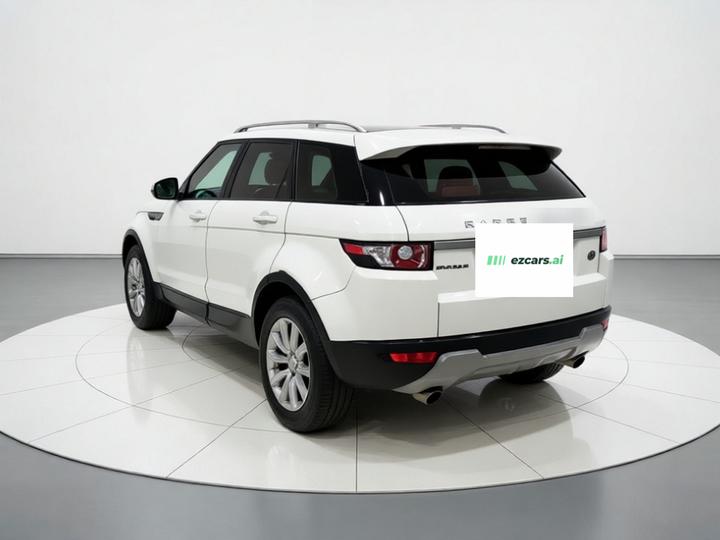 Range Rover Evoque 2015 2.0T 5-Door photo 4