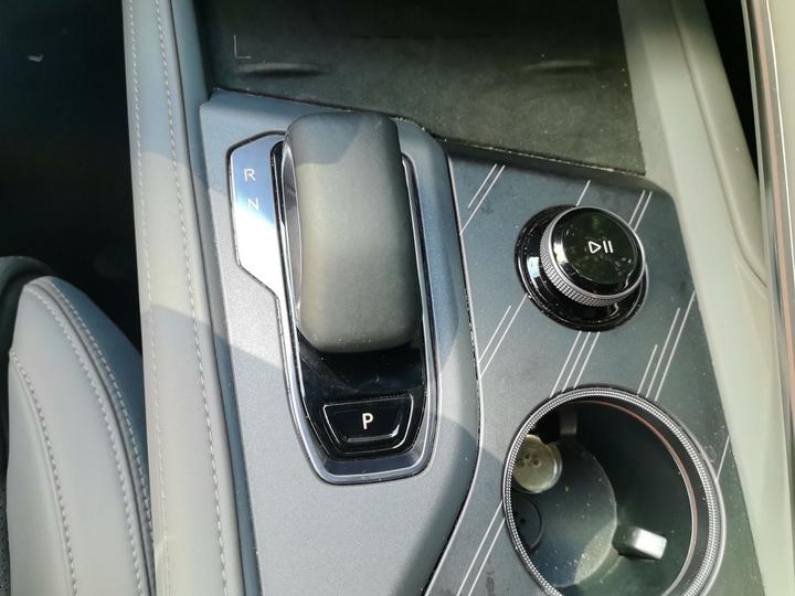 001 2025 ME 100kWh AWD photo 6