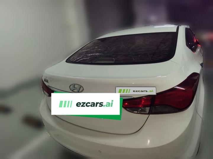 Elantra 2016 1.6L AT Premium photo 5
