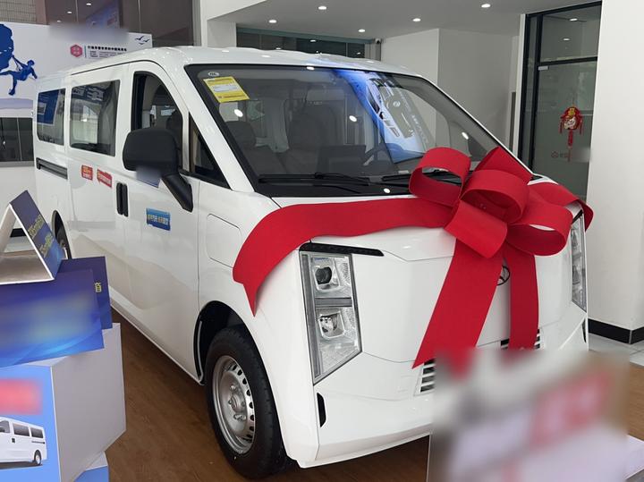 Kuayue EV 2025 350km Luxury 7-Seater 50.23kWh photo 2