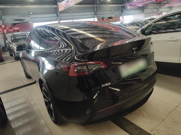 Model Y 2021 Standard Range RWD photo 4