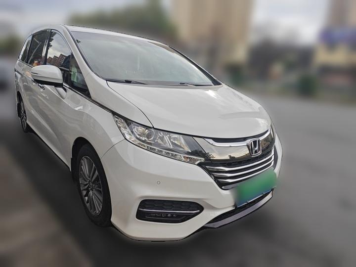 Odyssey 2018 2.4L Luxury photo 3