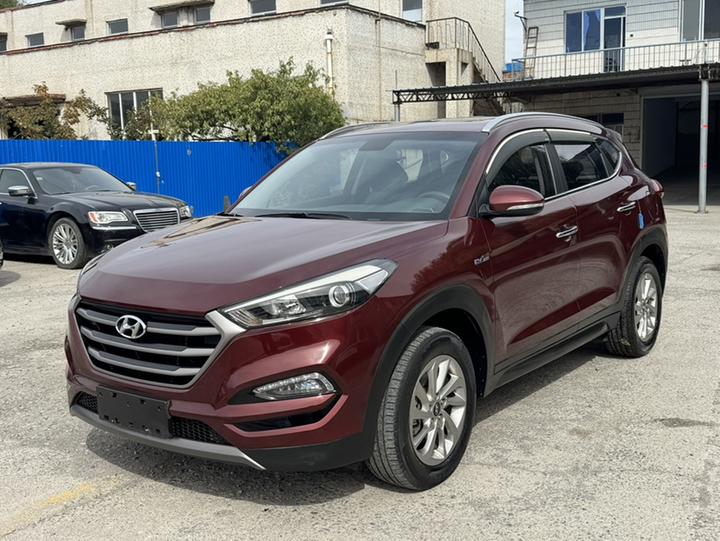 Tucson 2015 1.6T DCT RWD Smart