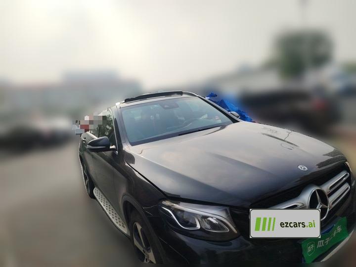 GLC 2018 Facelift GLC 260 4MATIC Luxury photo 3