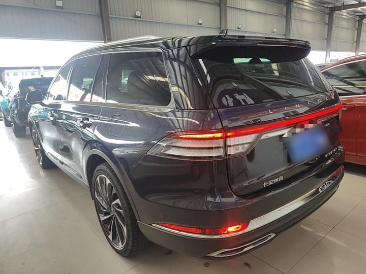 Aviator 2022 3.0T V6 AWD Executive photo 4