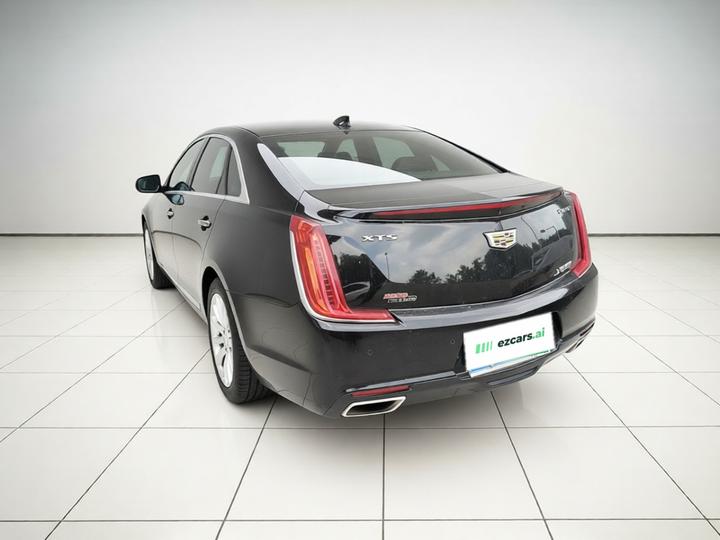 XTS 2018 28T Elite photo 4