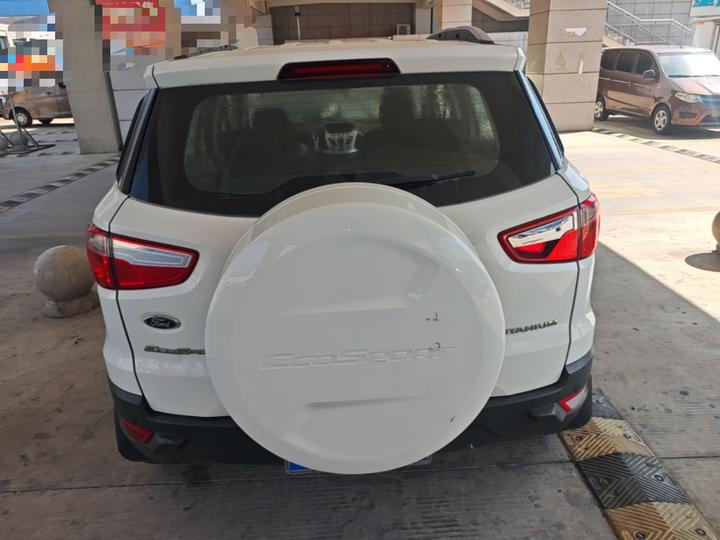 2013 1.5L MT Premium photo 5