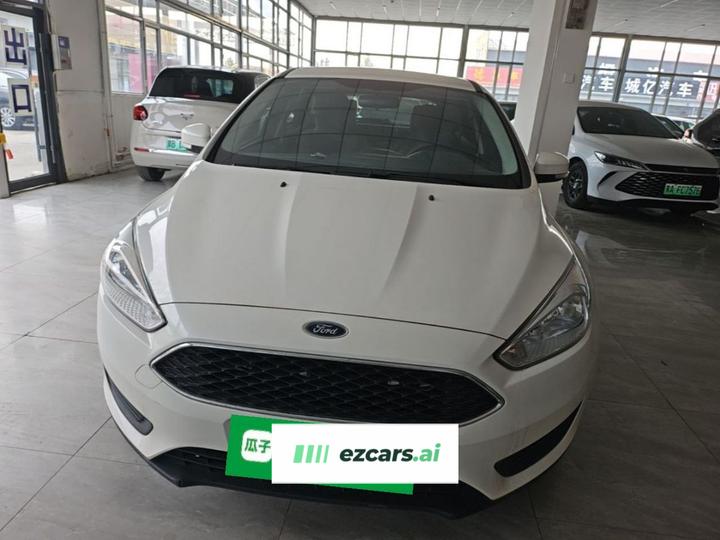 Focus 2018 Hatchback Classic 1.6L AT Comfort photo 2