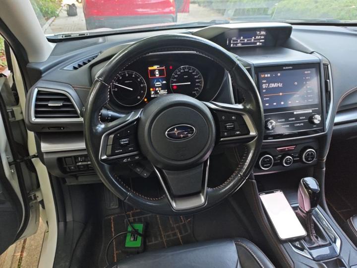 XV 2020 Facelift 2.0i Luxury EyeSight photo 6