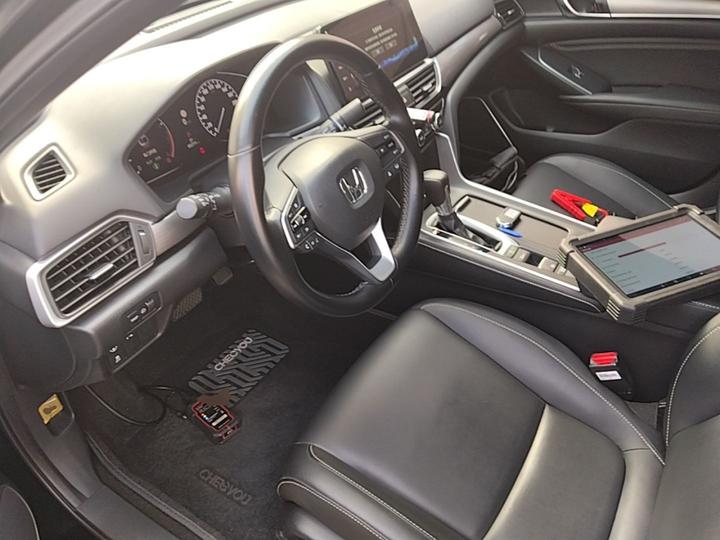 2022 260TURBO photo 6