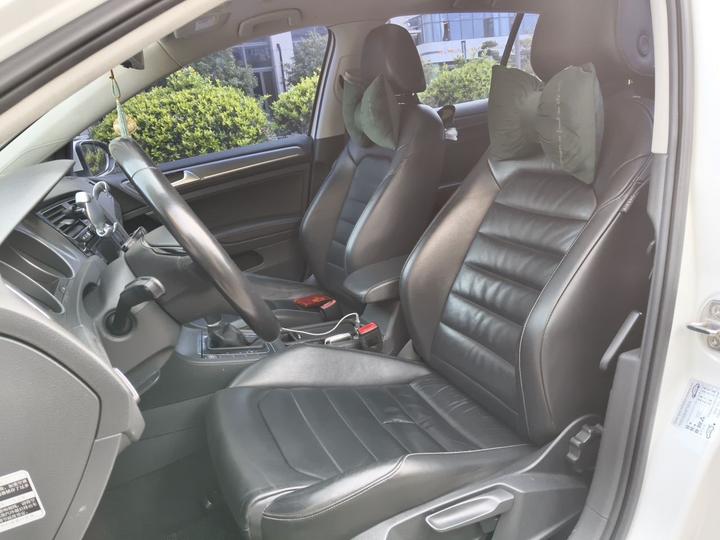 Golf 2016 230TSI AT Luxury photo 7