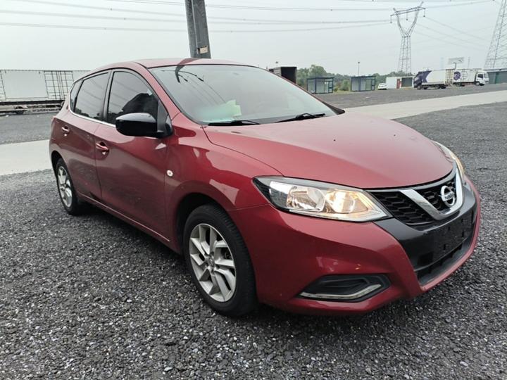 Tiida 2021 1.6L CVT photo 3