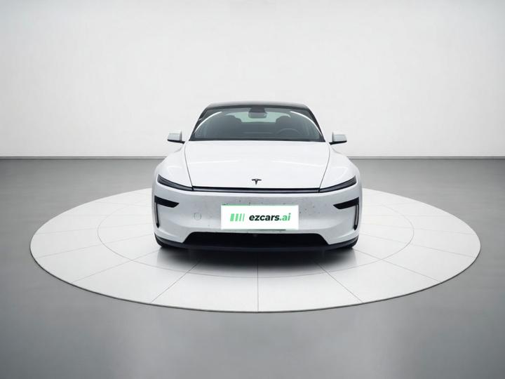 Model Y L 2025 Long Range AWD photo 2