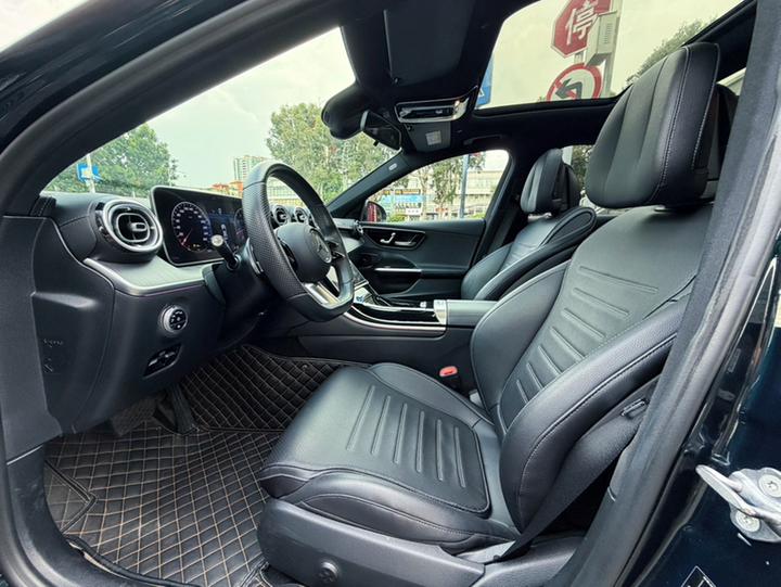 C-Class 2022 Facelift C 260 L Sport photo 6