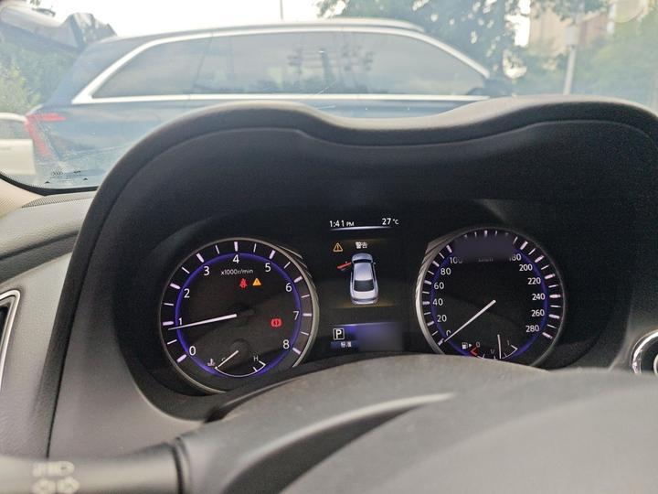 Q50L 2016 2.0T Progressive photo 4