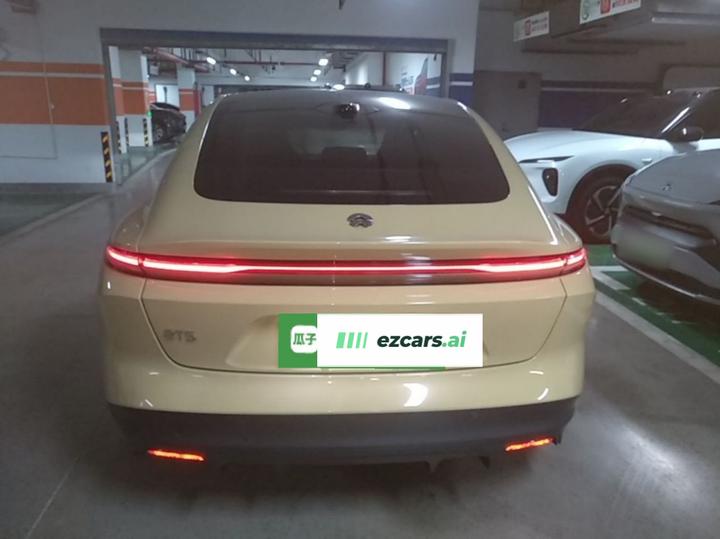 ET5 2022 75kWh photo 3