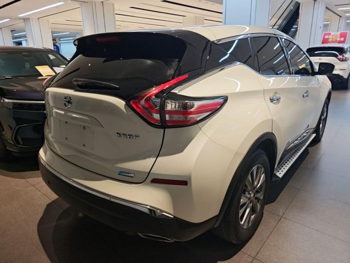 Murano 2021 2.5L XL RWD Connected Luxury photo 4