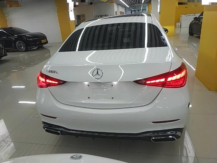 C-Class 2022 Facelift C 260 L Sport photo 3