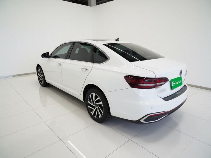 Lavida 2023 300TSI DSG photo 4