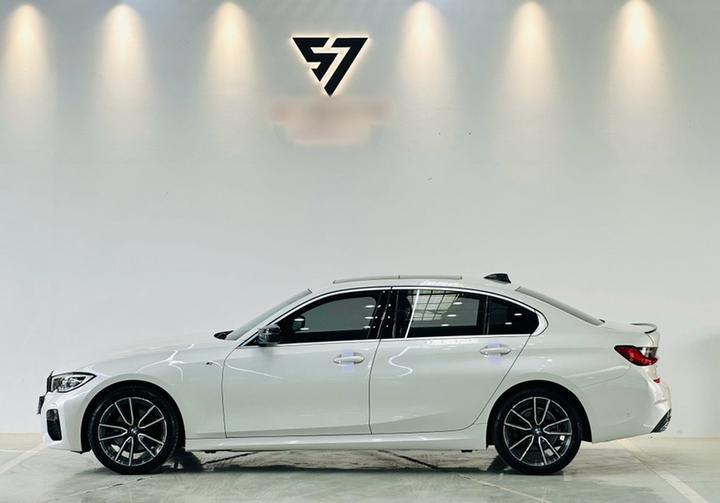 3 Series 2020 325Li M Sport Package photo 2