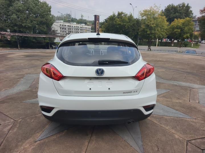 Eado 2015 1.6L AT IV photo 5