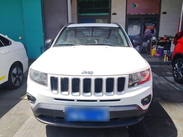 Compass Imported 2014 Facelift 2.0L RWD Progressive photo 2