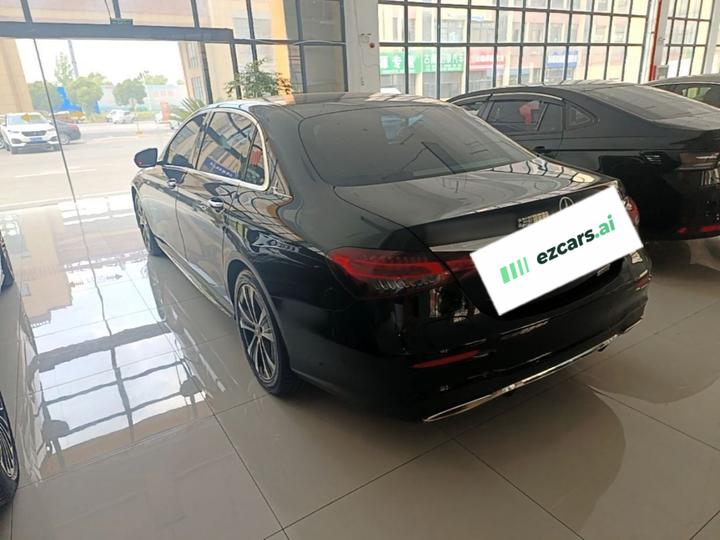 E-Class EV 2022 Facelift E 350 e L PHEV Sport photo 4