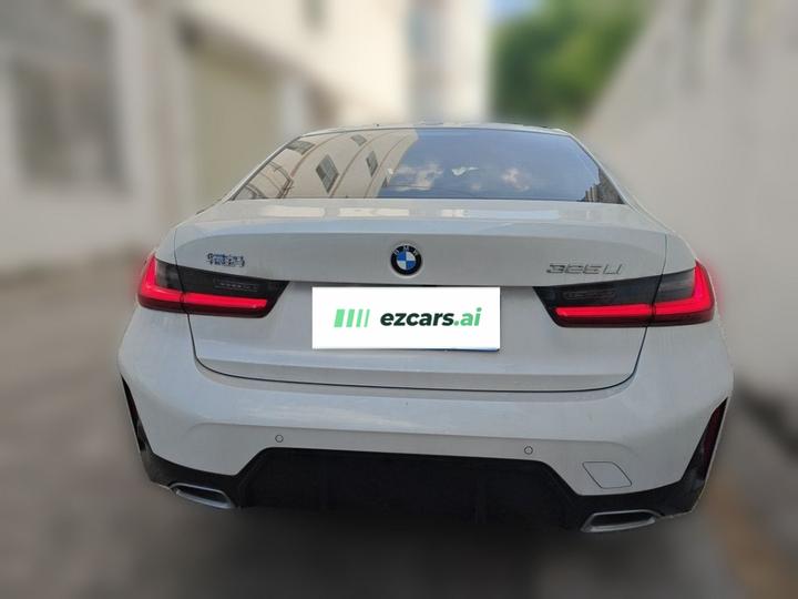 3 Series 2025 325Li M Sport Package photo 5
