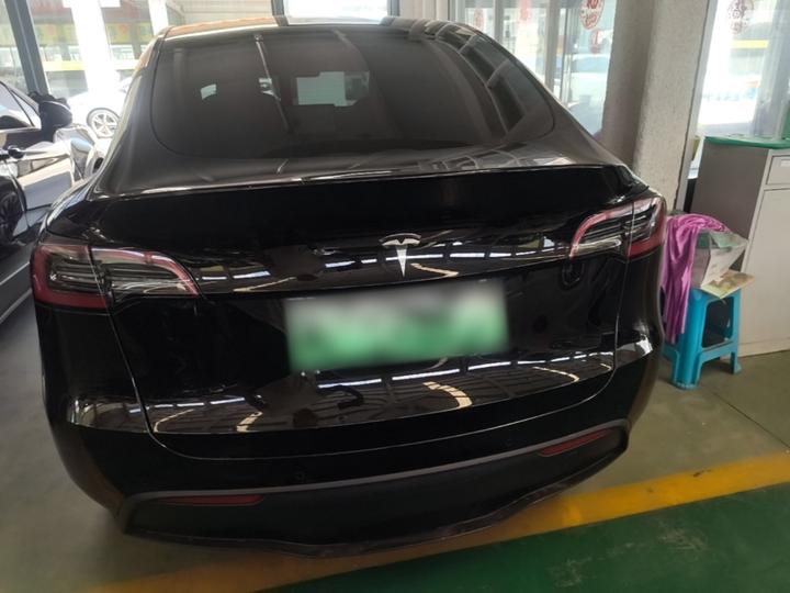 Model Y 2022 Facelift RWD photo 3