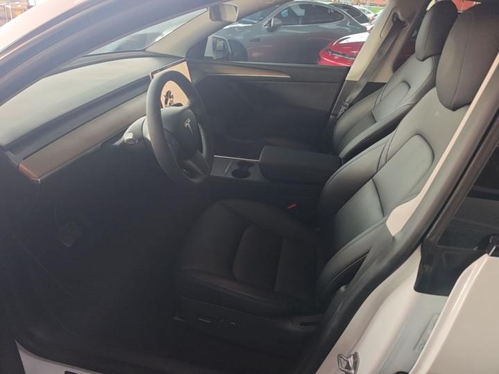Model Y 2021 Long Range AWD 3D7 photo 6