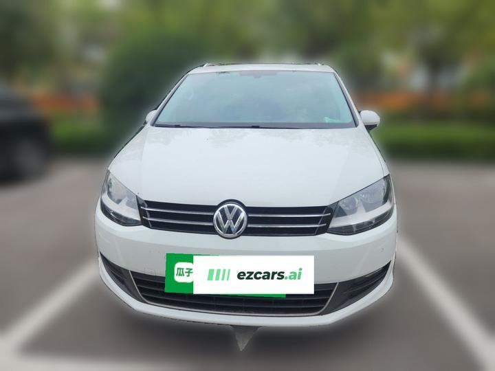 2016 380TSI 7-Seater photo 2