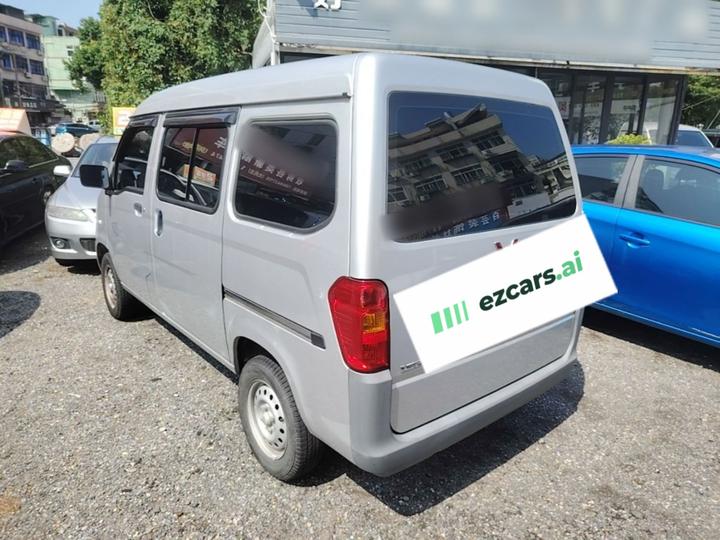 Wuling Zhiguang 2023 1.5L 5/7-Seater photo 4