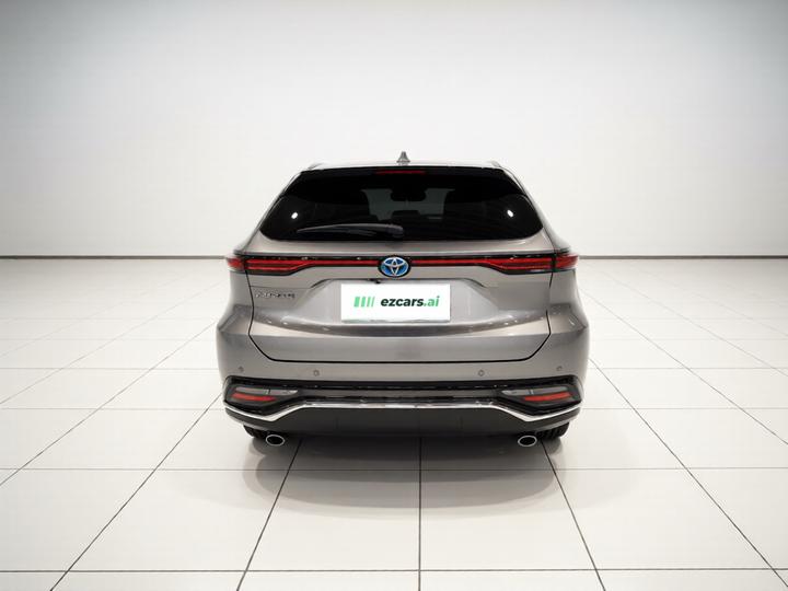 2022 Hybrid 2.5L CVT RWD Premium photo 5