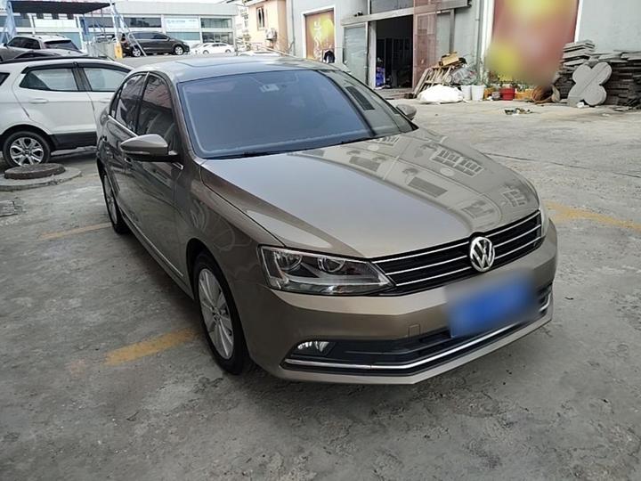 Sagitar 2015 1.6L AT Comfort photo 3