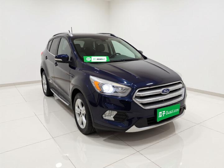 Kuga 2018 EcoBoost 180 RWD photo 3