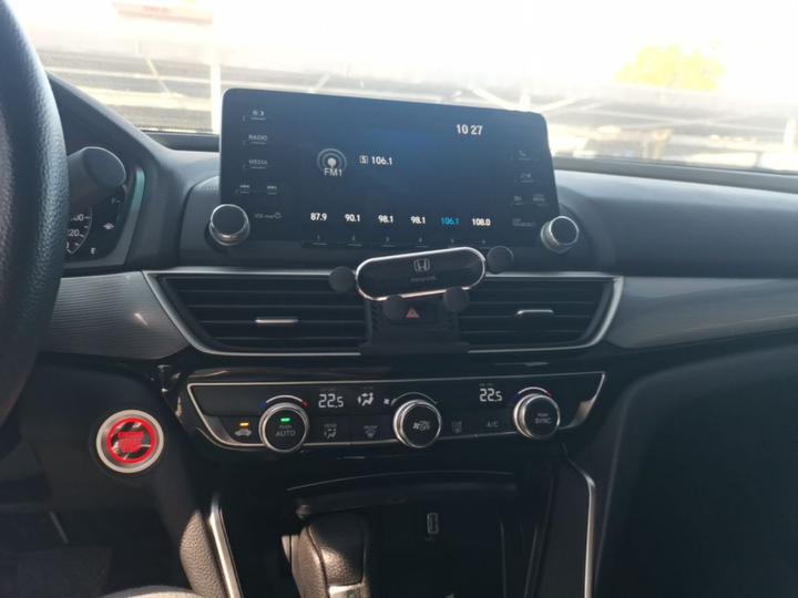2022 260TURBO Elegant photo 4