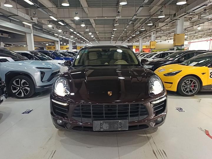 2017 Macan S 3.0T photo 2